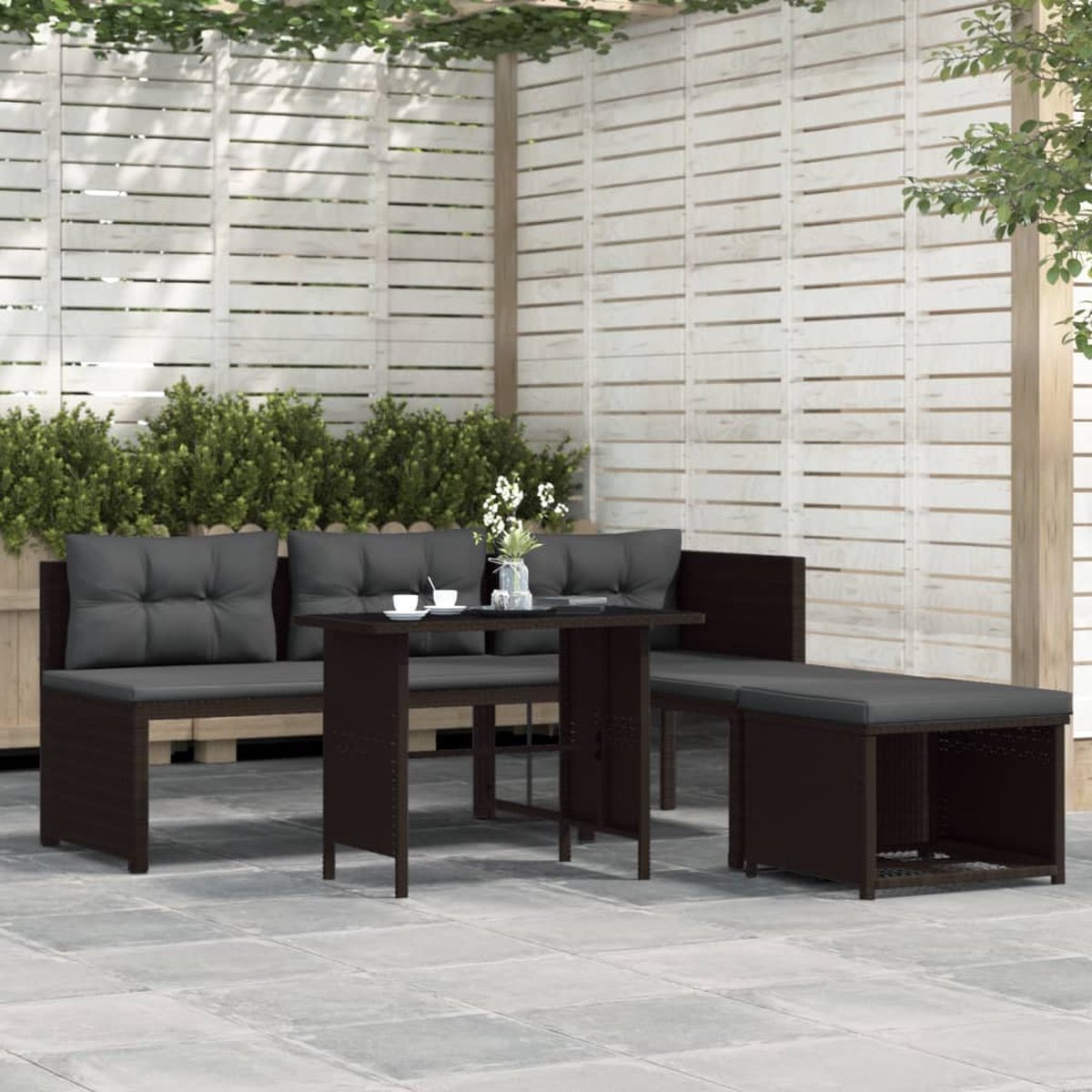 Bruine poly rattan loungeset voor buiten - The Living Store.