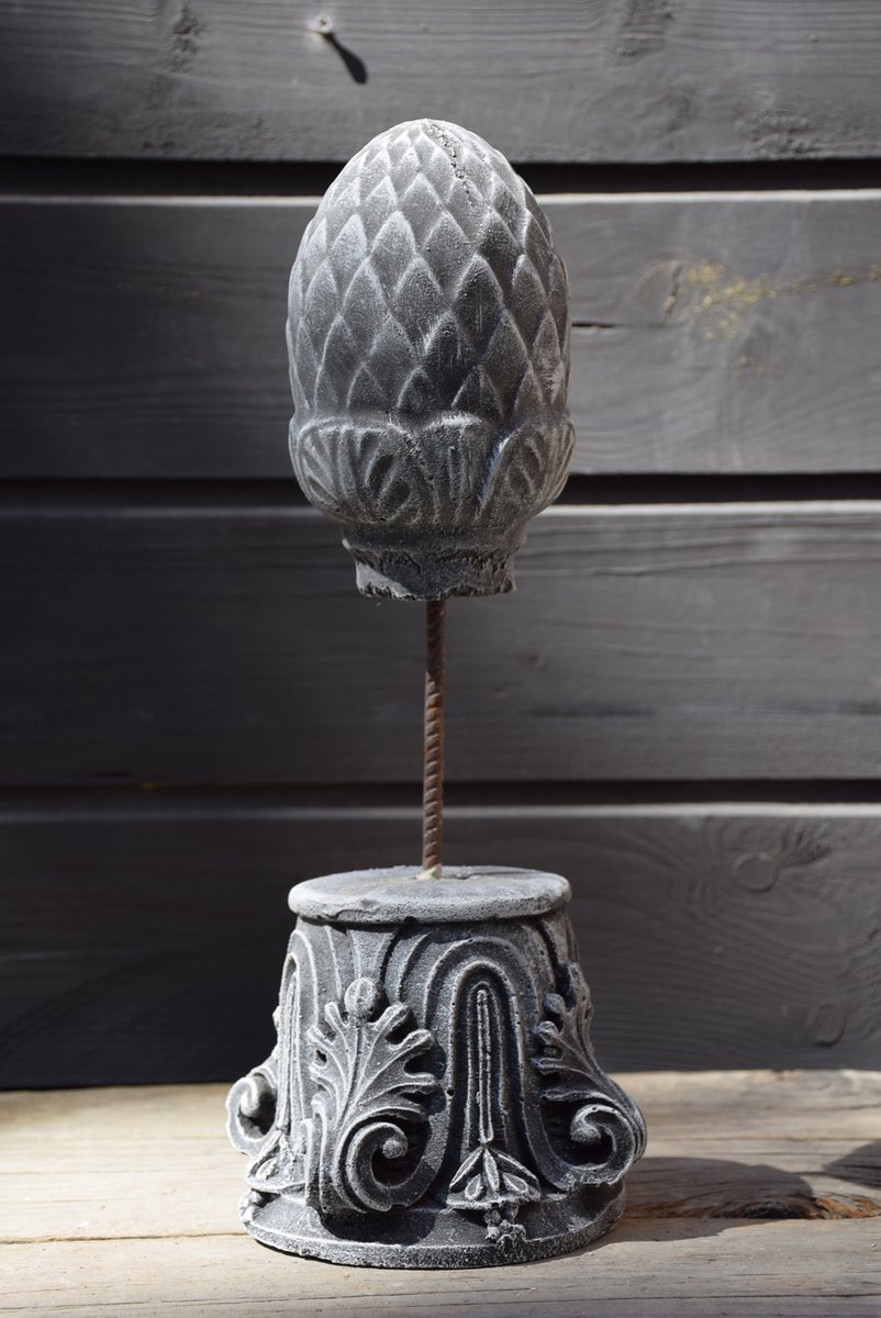 Brocante zuil met Artisjok
