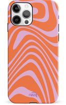 xoxo Wildhearts Boogie Wonderland Orange - Double Layer - Hard case geschikt voor iPhone 12 Pro Max hoesje - Golven print hoesje oranje - Beschermhoes shockproof case geschikt voor iPhone 12 Pro Max hoesje - Hoesje met golven print oranje