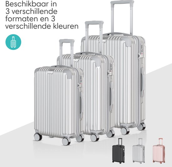Drie zilveren koffers van verschillende formaten. Ook beschikbaar in zwart en rosé.