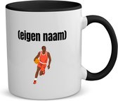 Akyol - basketbal man met eigen naam koffiemok - theemok - zwart - Basketbal - iemand die op basketbal zit - sport - bal - wedstrijdsport - verjaardag cadeau - kado - 350 ML inhoud