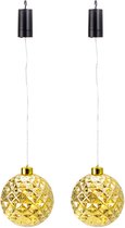 IKO verlichte kerstbal kunststof - 2x - goud - aan draad - D15 cm - led lampjes - warm wit