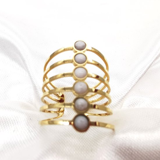 RVS - Verstelbaar - brede elegant ring met wit jade natuursteentjes. One-size