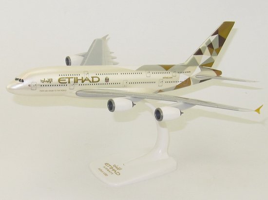 Foto: Schaalmodel vliegtuig etihad airways airbus a380 schaal 1 250 lengte 29cm