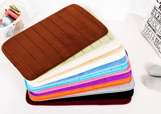 40X60cm Luxe Traagschuim Badkamermat - Zwart - Zacht - Badmat - Douche – Luxe traagschuim badkamermat – 40x60 cm – Zwart – Zacht en comfortabel – Antislip – badkamer en douche – Absorbeert water snel – Gemakkelijk schoon te maken