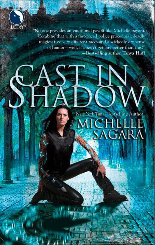 Cast in Shadow (The Chronicles of Elantra - Book 1) - cover