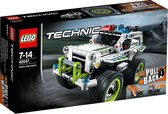 LEGO Technic La voiture d'intervention de police - 42047
