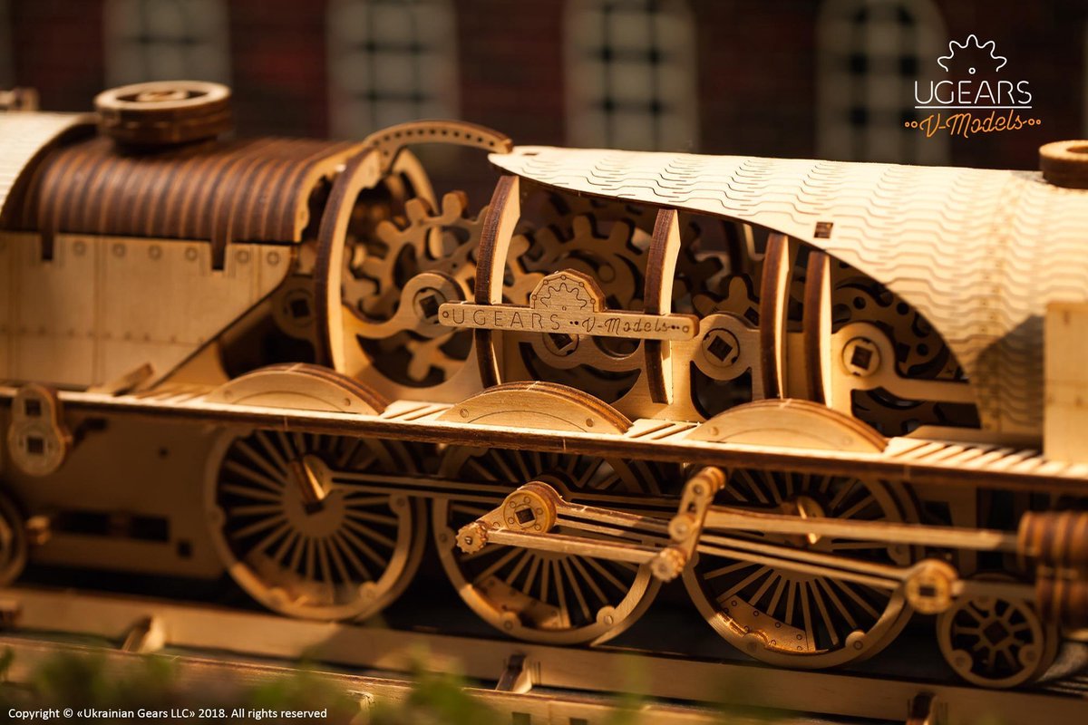 UGEARS Houten 3D Model - V-Express Stoomtrein — afbeelding 5