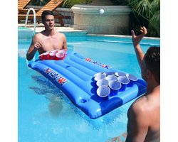 foto van MikaMax Bier Pong Luchtbed - Beer Pong - Red Cups - Drankspelletje – Opblaasbaar