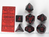 Chessex dobbelstenen set, 7 polydice, Opaque black w/red