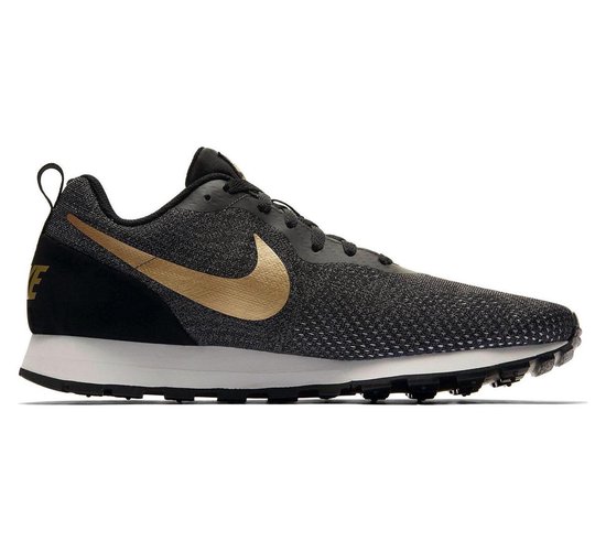 Nike MD Runner 2 ENG Mesh Sneakers Heren Sneakers - Maat 40.5 - Mannen -  zwart/grijs/goud | bol.com