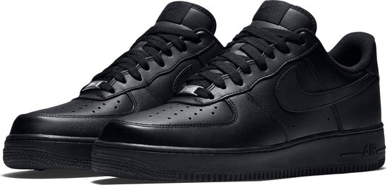 nike air force 1 07 zwart