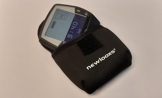 Zwarte New Looxs fietstas met een Bosch e-bike display met tijd 9:40.