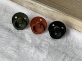 3 Bibs fopspenen | T2 | Hunter green - Black - Rust