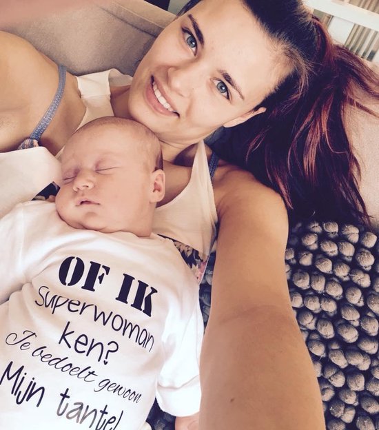 Baby rompertje met tekst opdruk Of ik superwoman ken? Je bedoelt gewoon mijn tante | korte mouw |  wit | maat 62/68 cadeau