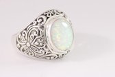Opengewerkte zilveren ring met welo opaal - maat 17.5