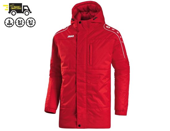 Rode Jako coachjas met capuchon en witte accenten op de schouders en mouwen. Het logo 'JAKO' staat op de linkerborst.