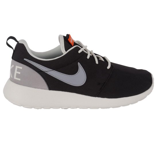 verkiezen Moet straal Nike Roshe One Retro Sneakers Dames Sportschoenen - Maat 37.5 - Vrouwen -  zwart/wit/grijs | bol.com