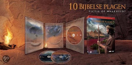 DVD-box met de titel '10 Bijbelse Plagen: Fictie Of Waarheid?'. De box bevat 3 discs en is opengeklapt te zien met de discs erin en ernaast.