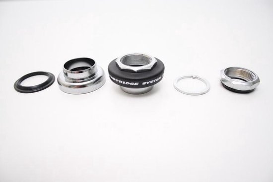 Balhoofdset Ergotec A218SAC 1-1/8 semi-geïntegreerd - zwart Balhoofdset Ergotec A218SAC 1-1/8 semi-geïntegreerd - zwart