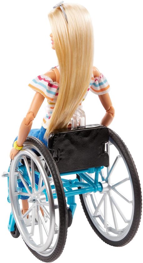 Barbie Fashionistas Blond Haar Met Rolstoel En Accessoires - Barbiepop bol.com