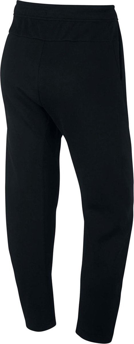 psg nike tech fleece