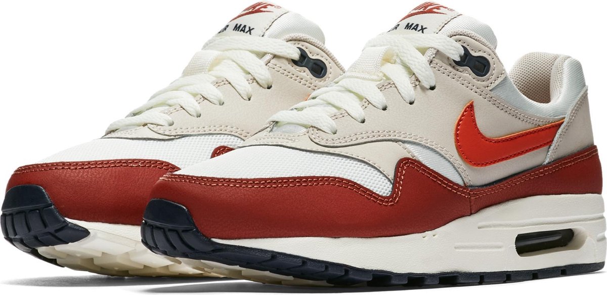 air max 1 coral mars stone