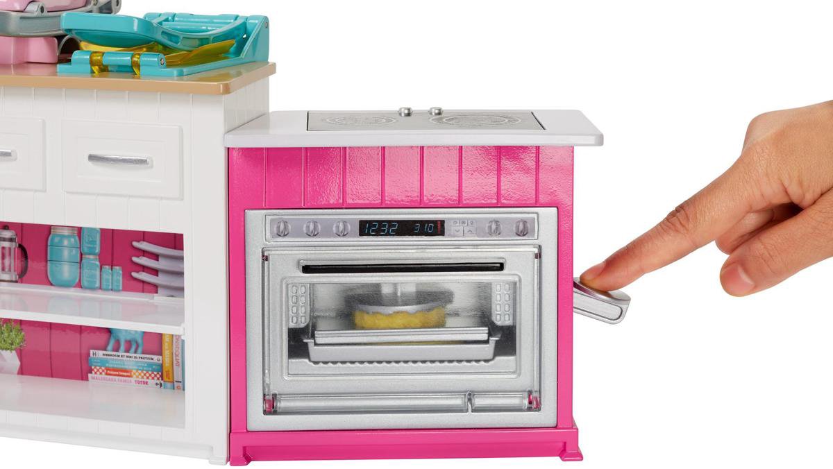 Barbie FBR34 - Camper - Verandert in Speelset met Glijbaan en Zwembad