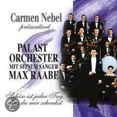 Palast Orchester mit Seinem Sänger Max Raabe