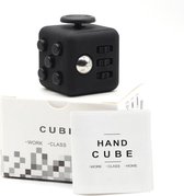 Fidget Cube - Friemelkubus - Cadeautip - Kleur Zwart/Zwart