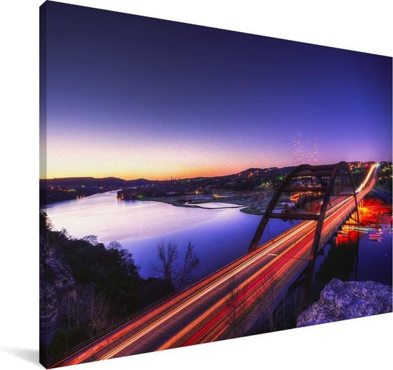 Nombreux feux tricolores sur le Pennybacker Bridge sous un ciel violet à Austin Toile 90x60 cm - Tirage photo sur toile (Décoration murale salon / chambre)