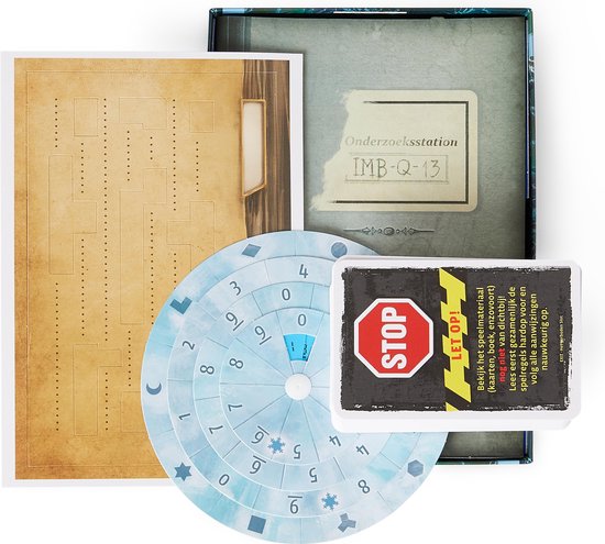 Spelmateriaal: puzzel, notitievellen, draaischijf, STOP-kaart en spelregels.