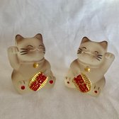 Lucky Charm Japanese Lucky Cat-Le chaton chanceux "maneki neko." lot de 2 pièces 3.8x3. 8x4.8cm résine peinte à la main chats de couleur marron.