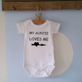 Baby Romper tekst | My aunt loves me ( tante )  | korte mouw | wit zwart | maat 74/80 | cadeau voor tante geboorte kraamcadeau zwangerschap aankondiging aankondigen zwangerschapsaa