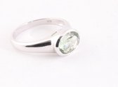 Zilveren ring met groene amethist - maat 17.5