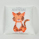 Pillowcity - Tijger - Find Adventure Sierkussen / Kinderkamer Decoratie / Babyshower Cadeau / Decoratie Kussen   / 45 x 45cm / Fluweel Stof / Incl Vulling