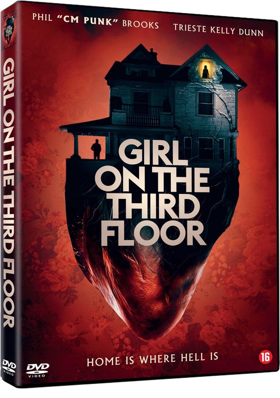 DVD hoes van 'Girl on the Third Floor'. Een huis staat op een hartvormig object, met een figuur op de veranda. Tekst: 'GIRL ON THE THIRD FLOOR'.