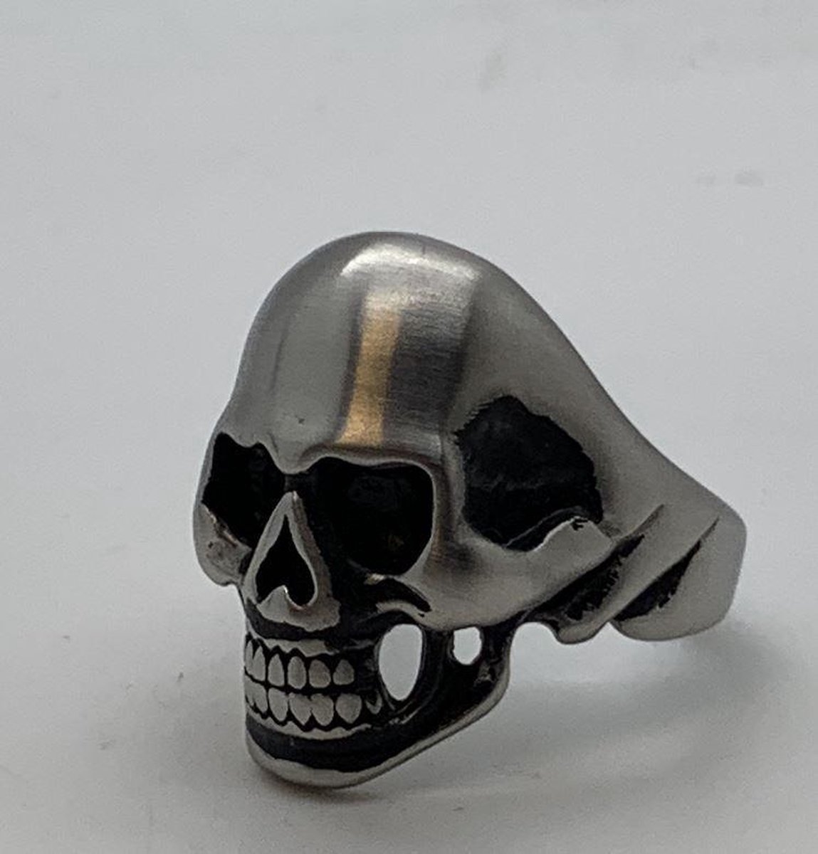 Ring skull stainless steel