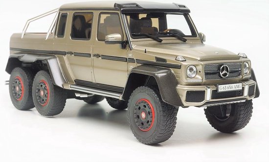 GT Spirit - échelle 1/18 - Mercedes-Benz G63 AMG 6x6 2015