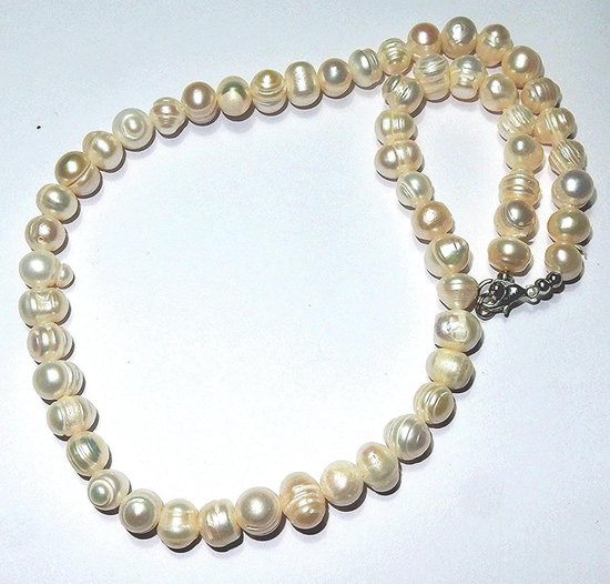 Aanbieding: Prachtig collier echte parels, van 49,95 euro voor 24,95 | bol.com