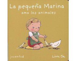La Pequena Marina Ama los Animales
