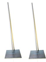 2x Metalen Pin met Voet - als statief voor een beeld te fungeren - ca. 100cm hoog