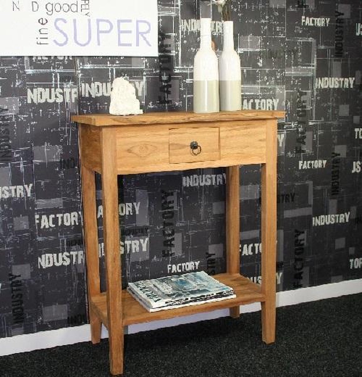 Teak sidetable met 1 lade