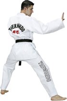 Fuji Mae WTF TaekwonDo pak / dobok Master met letters Taekwondo Kleur: Wit, 6 - 190