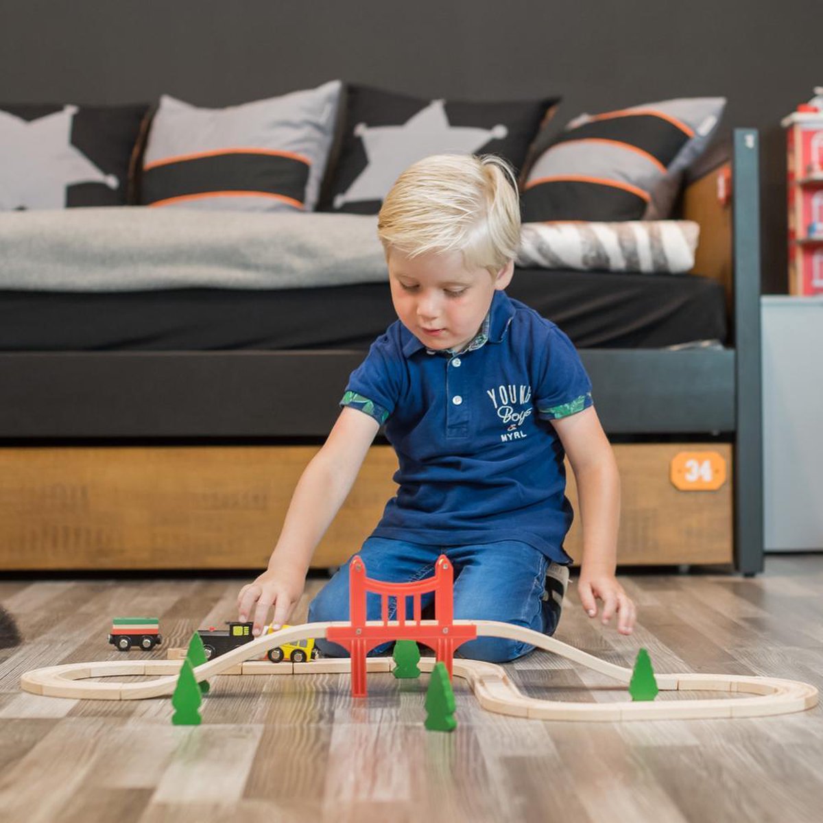 Bandits & Angels Houten Treinset 37 delig vanaf 3 jaar voor Jongens en Meisjes - Trein Set van Hout met 37 delen - Inclusief 1 trein - Treinbaan voor Kinderen met Accessoires — afbeelding 5