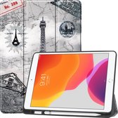 Tablet hoes geschikt voor iPad 2021 / 2020 / 2019 Hoes met Apple Pencil Houder & Auto Sleep/Wake functie - Tri-Fold book Case - 10.2 inch - Eiffeltoren