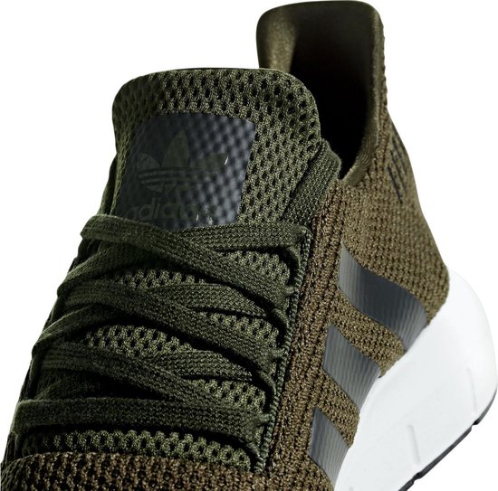 adidas Swift Run Sneakers - Maat 43 1/3 - Mannen - groen/wit/zwart | bol.com