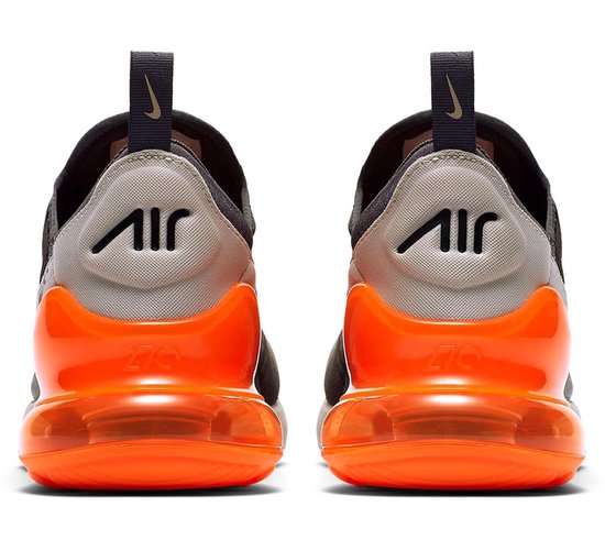 Nike Air Max 270 sneakers zwart/oranje/zilver - Schoenen.nl