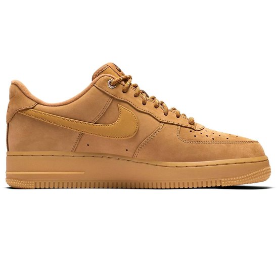 Nike Air Force '07 Sneakers Maat Mannen licht bruin bol