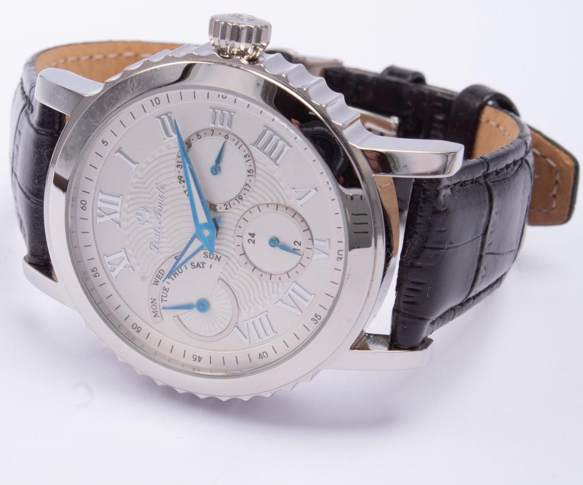 Een herenhorloge met lederen armband. Omstreeks 1940. – N.V. Veilinghuis Een herenhorloge met lederen armband. Omstreeks 1940. – N.V. Veilinghuis